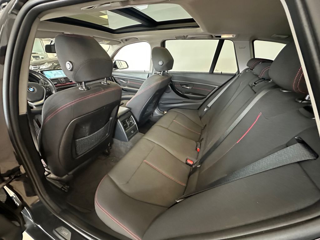 Fahrzeugabbildung BMW 320d Touring Aut. Sport Line