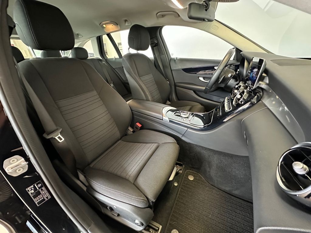 Fahrzeugabbildung Mercedes-Benz C 220 d T 9G-TRONIC+AHK+Business Plus +Carplay+