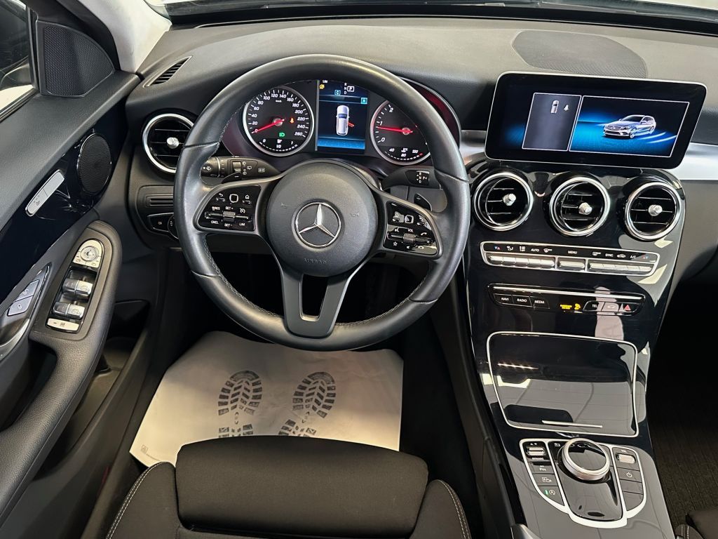Fahrzeugabbildung Mercedes-Benz C 220 d T 9G-TRONIC+AHK+Business Plus +Carplay+
