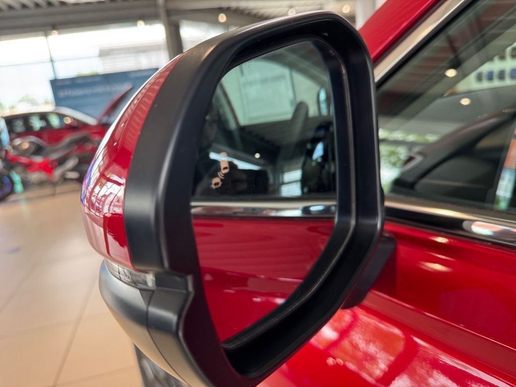 Fahrzeugabbildung Honda CR-V e:HEV 2.0 i-MMD Hybrid AWD Elegance (RS)