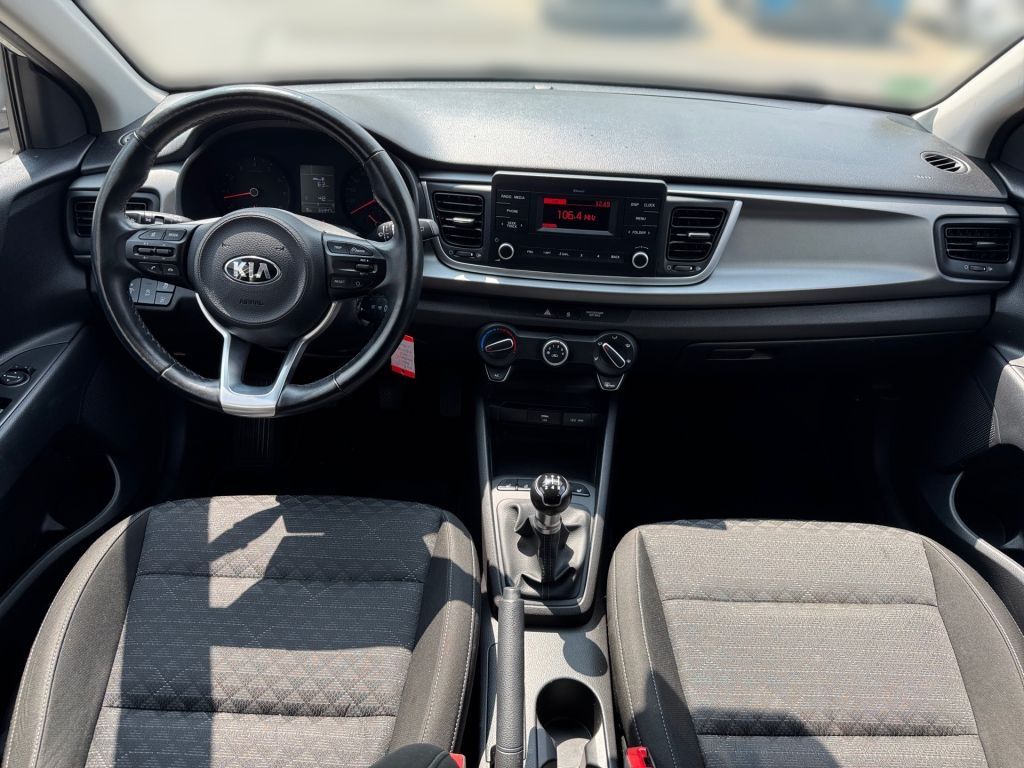Fahrzeugabbildung Kia Rio 1.2 Edition 7