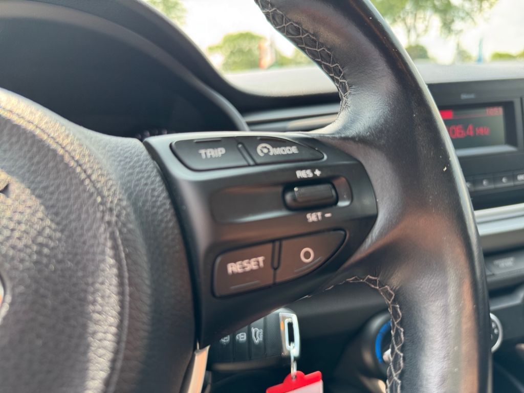 Fahrzeugabbildung Kia Rio 1.2 Edition 7