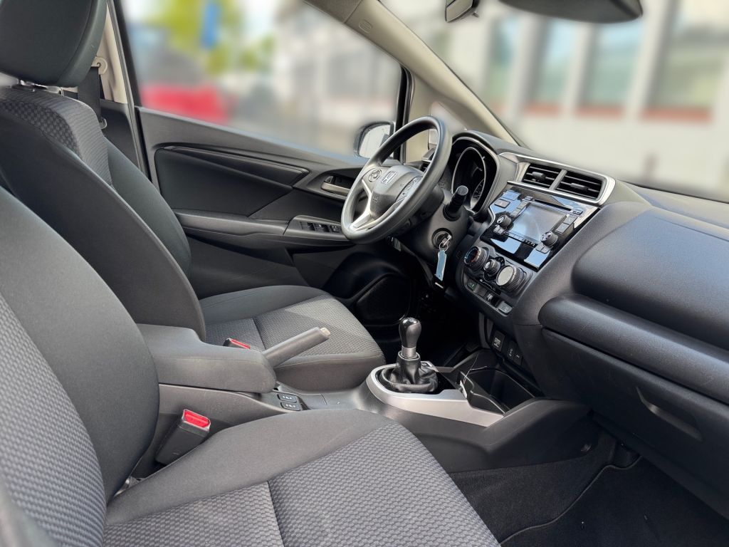 Fahrzeugabbildung Honda Jazz 1.3 i-VTEC Trend