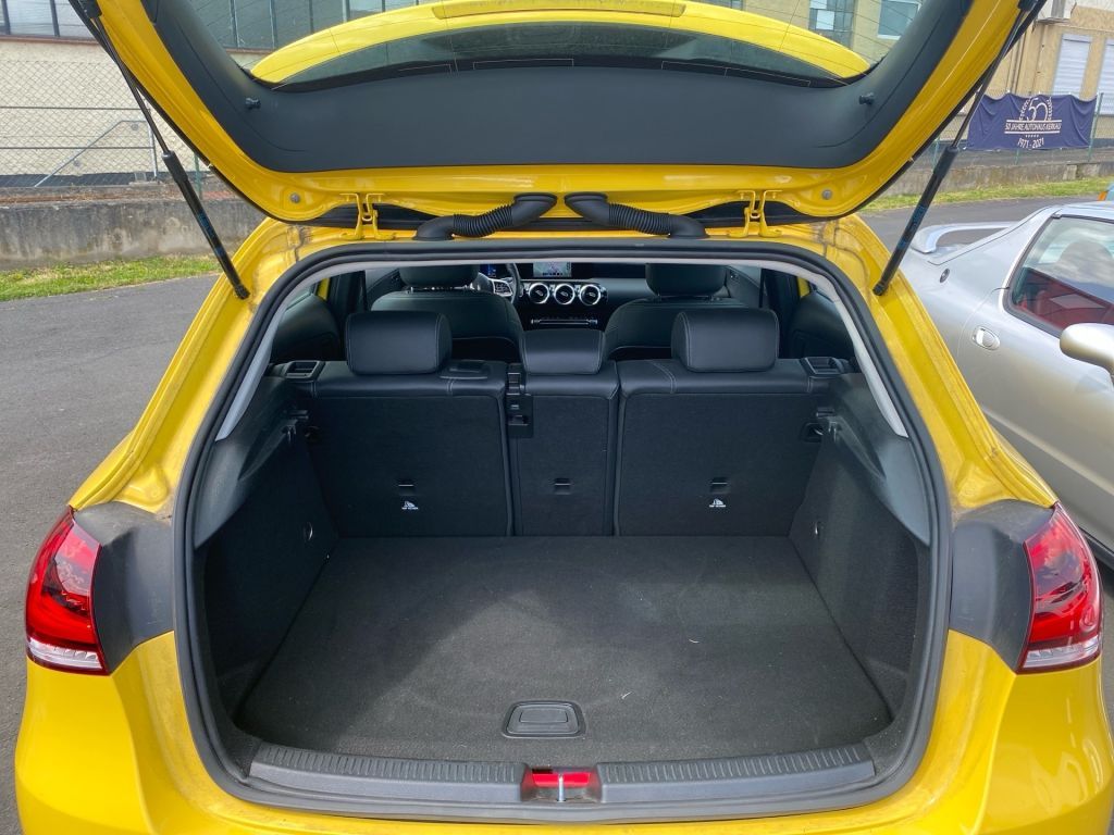 Fahrzeugabbildung Mercedes-Benz A 250 e 8G-DCT Style
