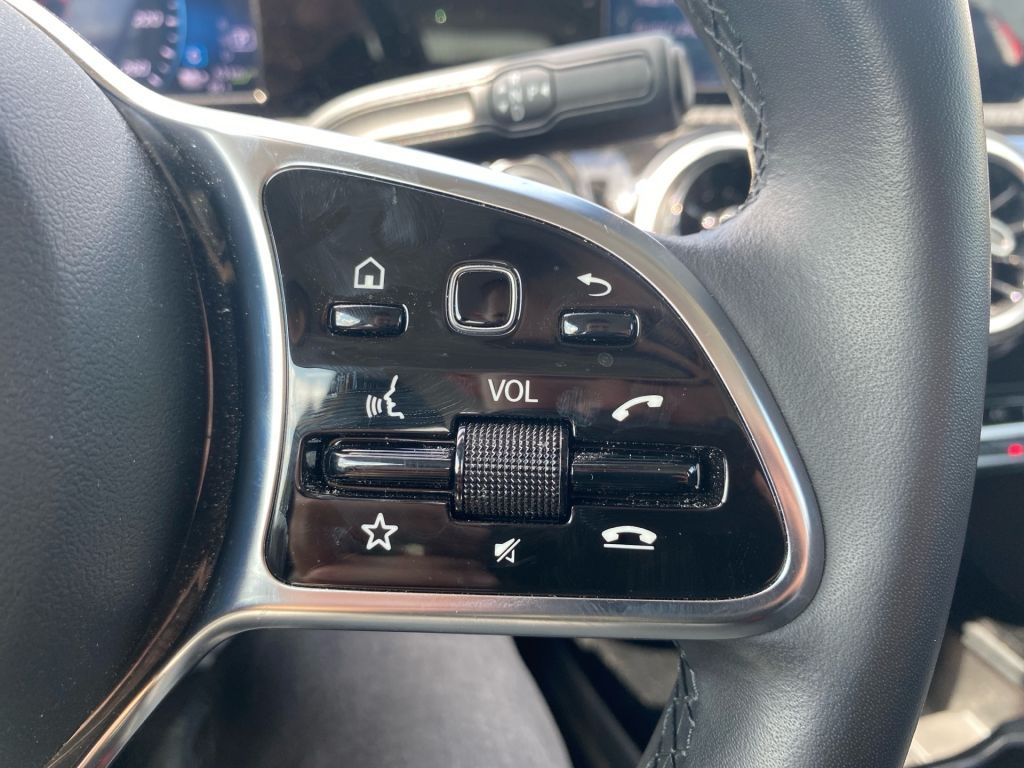 Fahrzeugabbildung Mercedes-Benz A 250 e 8G-DCT Style