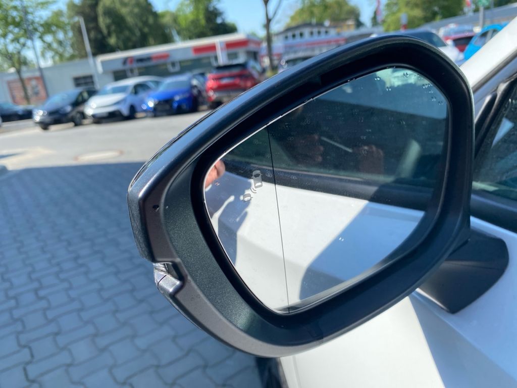 Fahrzeugabbildung Honda Civic e:HEV 2.0 i-MMD Hybrid Sport (FE)