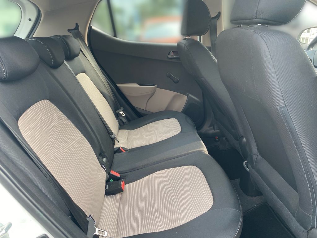 Fahrzeugabbildung Hyundai i10 1.0 Classic Green