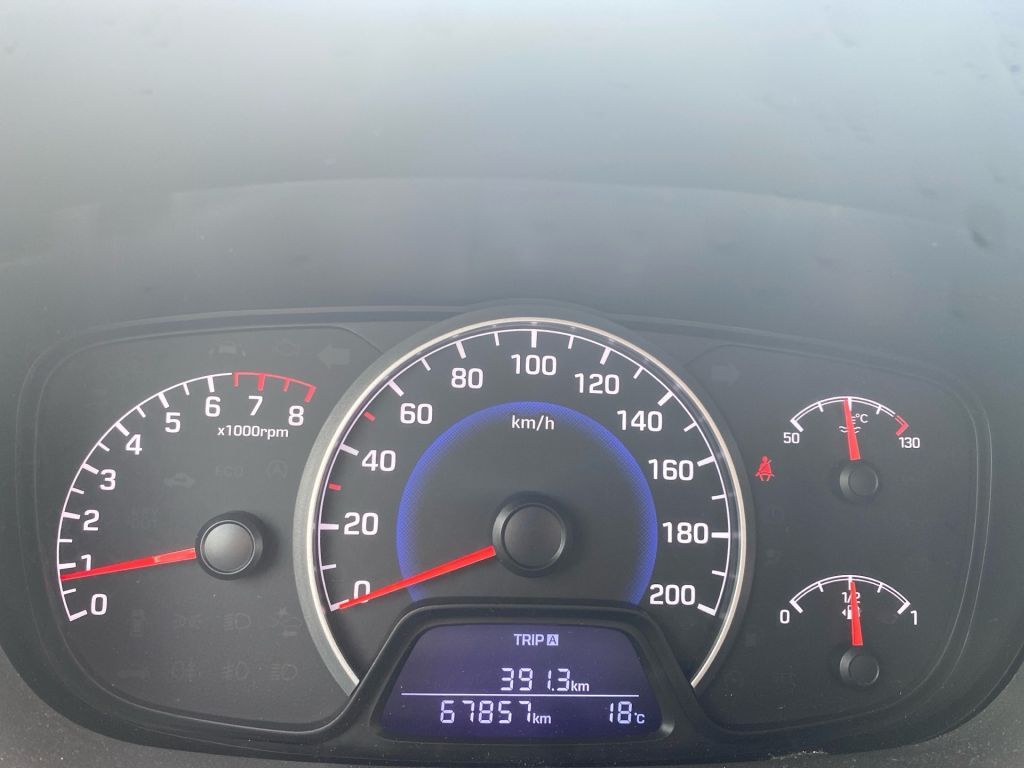 Fahrzeugabbildung Hyundai i10 1.0 Classic Green