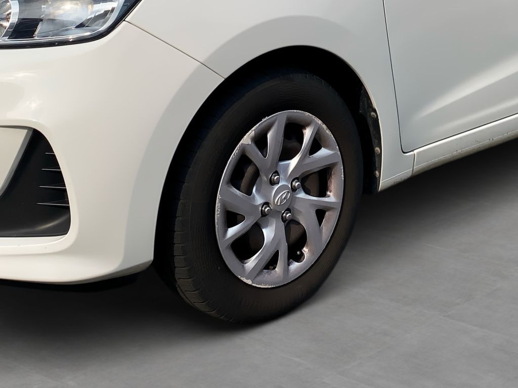 Fahrzeugabbildung Hyundai i10 1.0 Classic Green