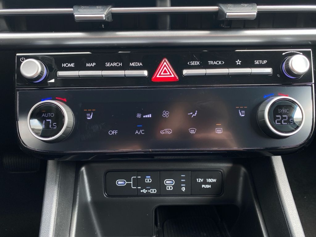 Fahrzeugabbildung Hyundai TUCSON 1.6 CRDi 48V-Hybrid 2WD DCT Select +Desig