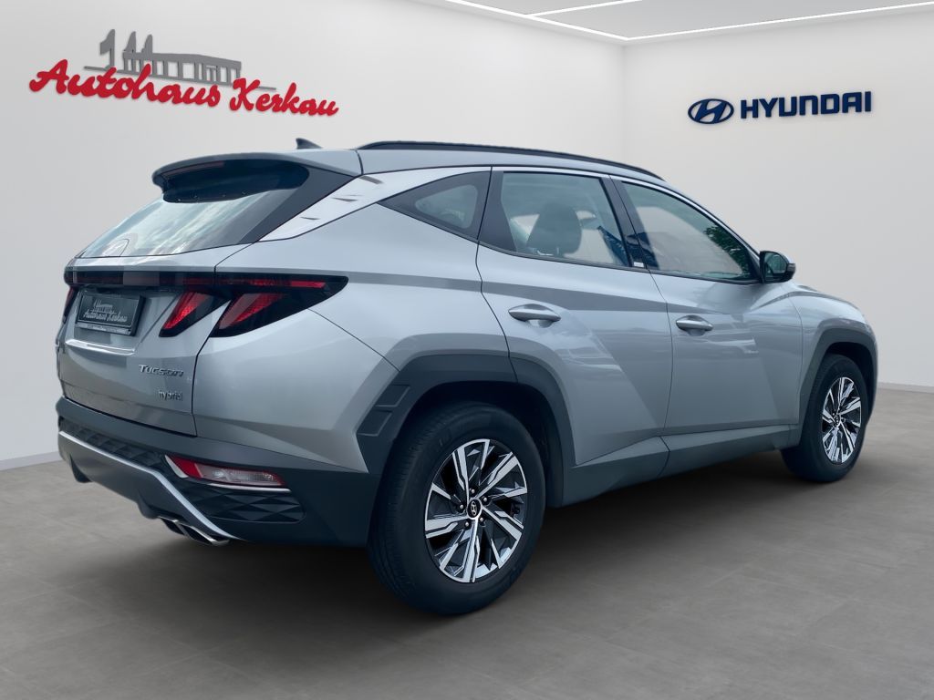 Fahrzeugabbildung Hyundai Tucson 1.6 T-GDi HEV 2WD Select LED+Navi+AHK