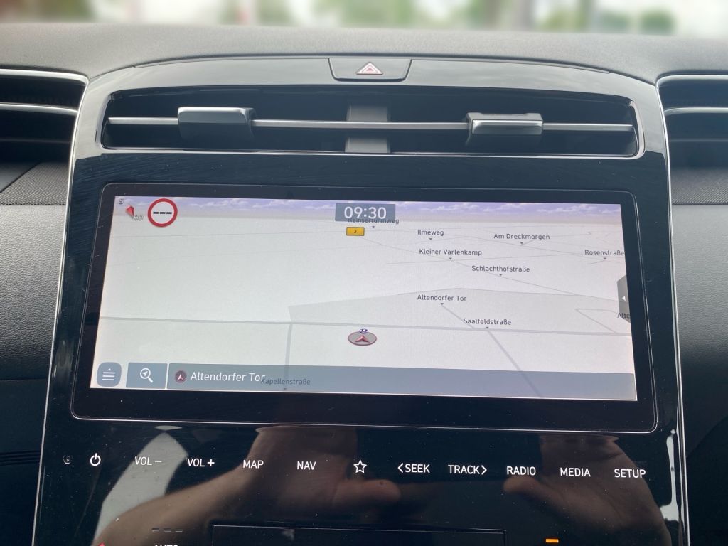 Fahrzeugabbildung Hyundai Tucson 1.6 T-GDi HEV 2WD Select LED+Navi+AHK