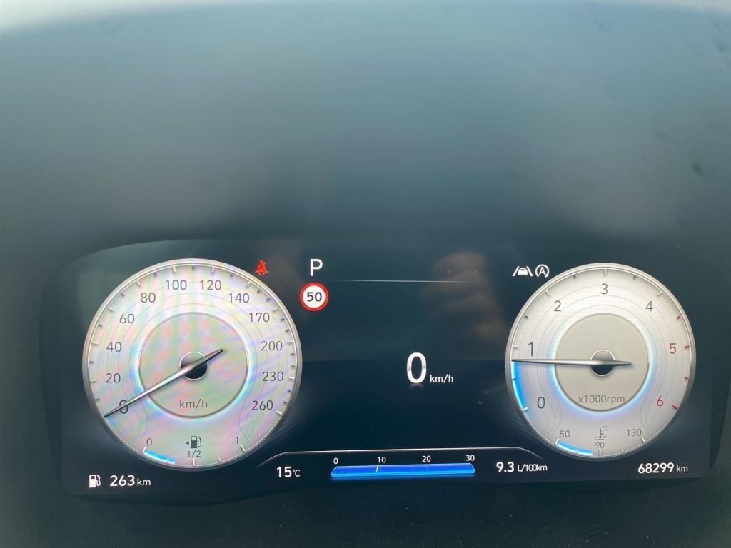 Fahrzeugabbildung Hyundai SANTA FE 2.2 CRDi 4WD+Prime+7Sitzer+2,5T Zugl.