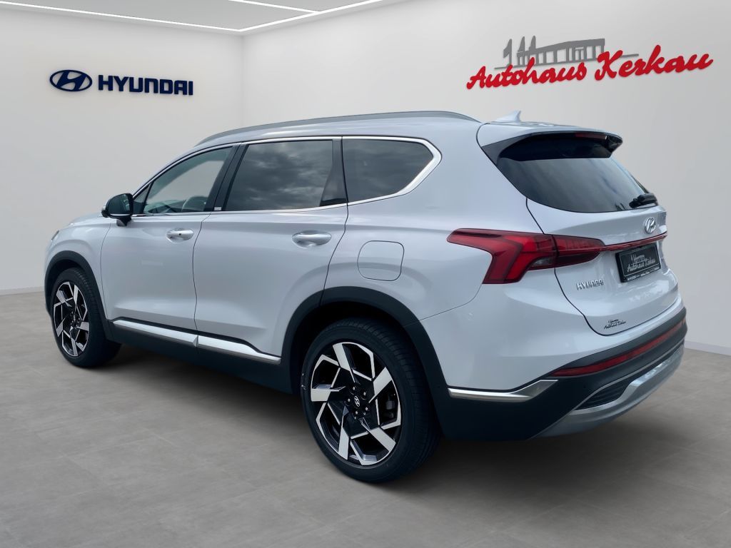 Fahrzeugabbildung Hyundai SANTA FE 2.2 CRDi 4WD+Prime+7Sitzer+2,5T Zugl.