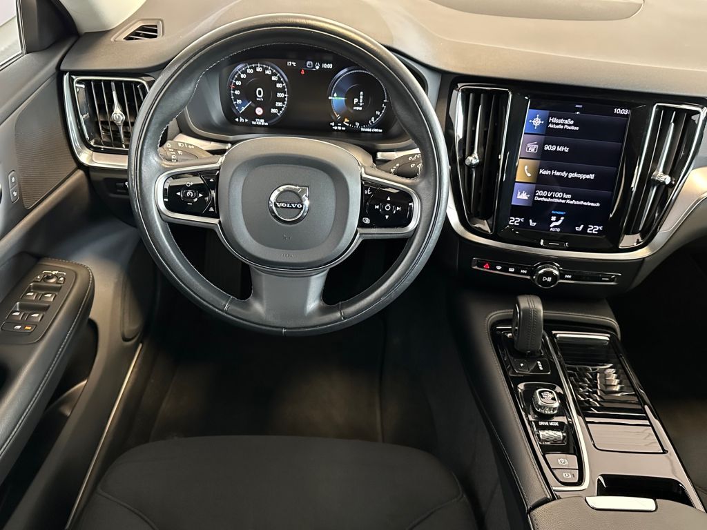 Fahrzeugabbildung Volvo V60 T6 AWD Recharge Inscription Expression