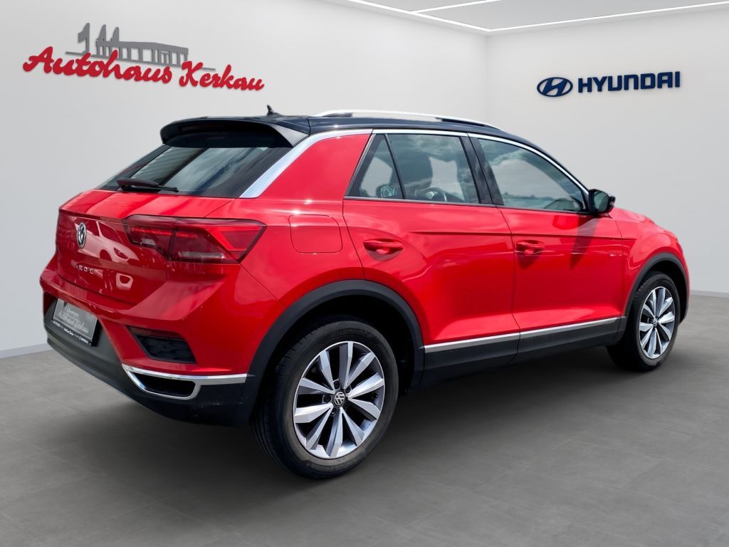 Fahrzeugabbildung Volkswagen T-Roc 1.5 TSI ACT OPF Style+Winterräder