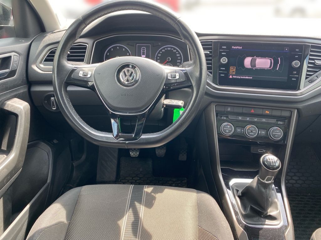 Fahrzeugabbildung Volkswagen T-Roc 1.5 TSI ACT OPF Style+Winterräder