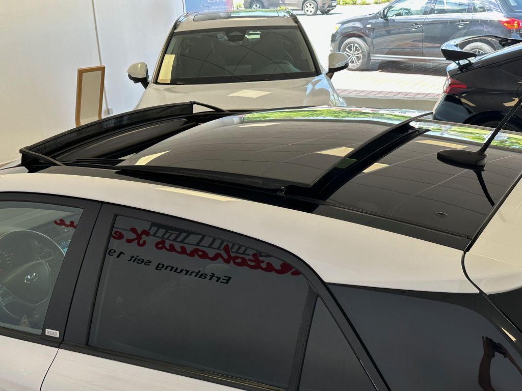 Fahrzeugabbildung Hyundai i20 blue 1.0 T-GDI Passion+R.Kamera+Navi+Panoram