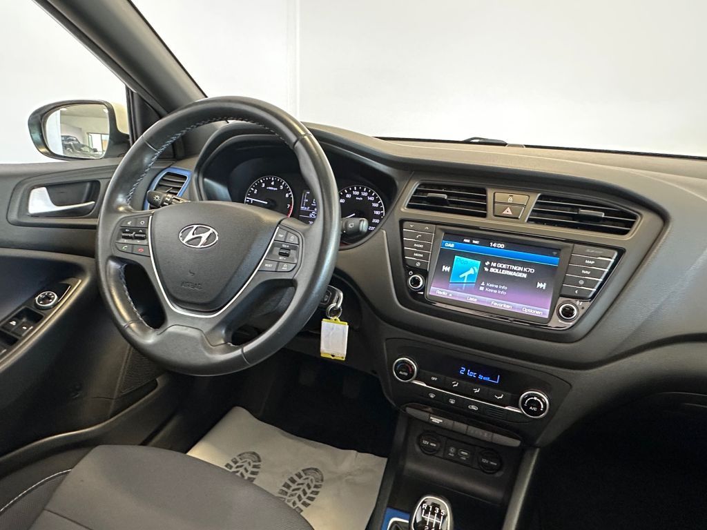 Fahrzeugabbildung Hyundai i20 blue 1.0 T-GDI Passion+R.Kamera+Navi+Panoram