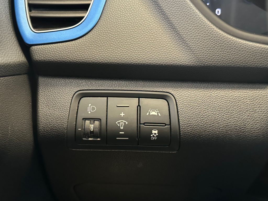 Fahrzeugabbildung Hyundai i20 blue 1.0 T-GDI Passion+R.Kamera+Navi+Panoram