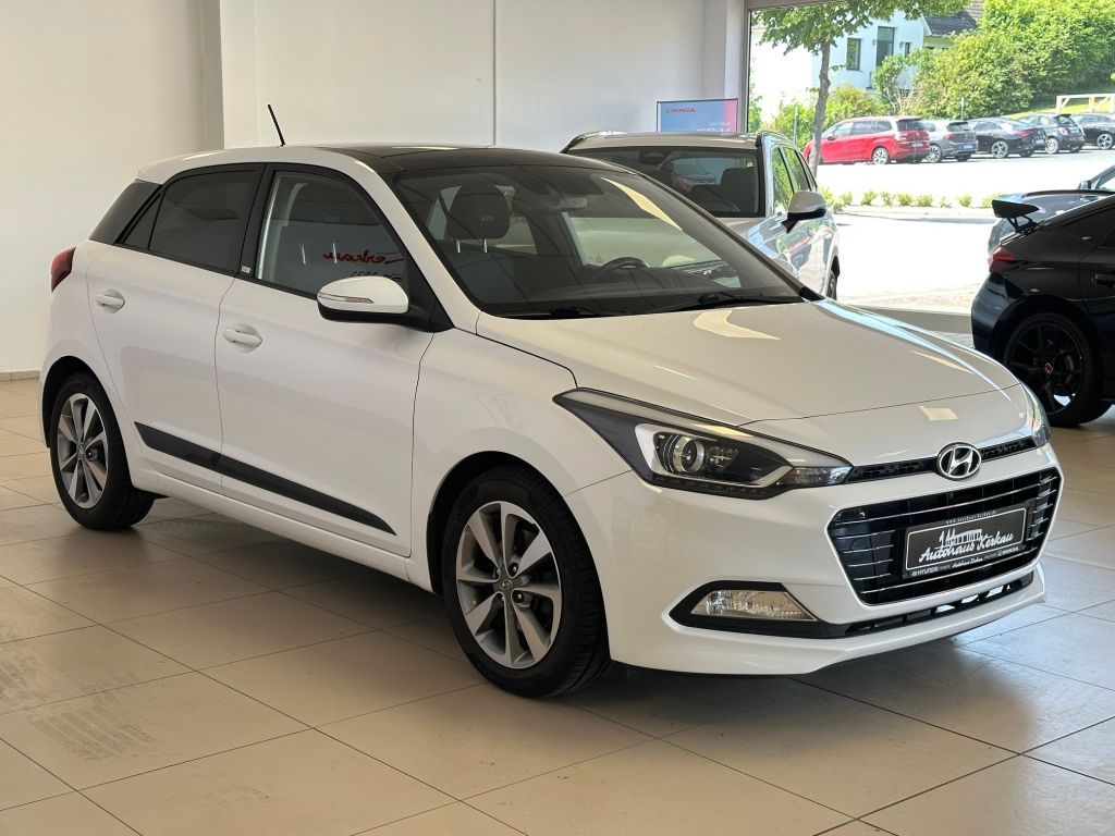 Fahrzeugabbildung Hyundai i20 blue 1.0 T-GDI Passion+R.Kamera+Navi+Panoram