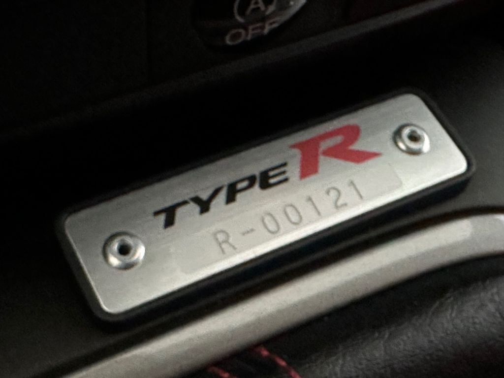 Fahrzeugabbildung Honda Civic 2.0 VTEC Turbo Type R GT+Wagner+Sparco