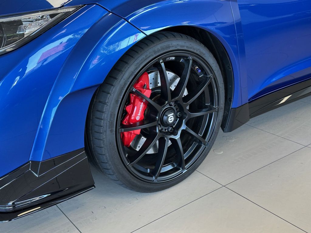 Fahrzeugabbildung Honda Civic 2.0 VTEC Turbo Type R GT+Wagner+Sparco