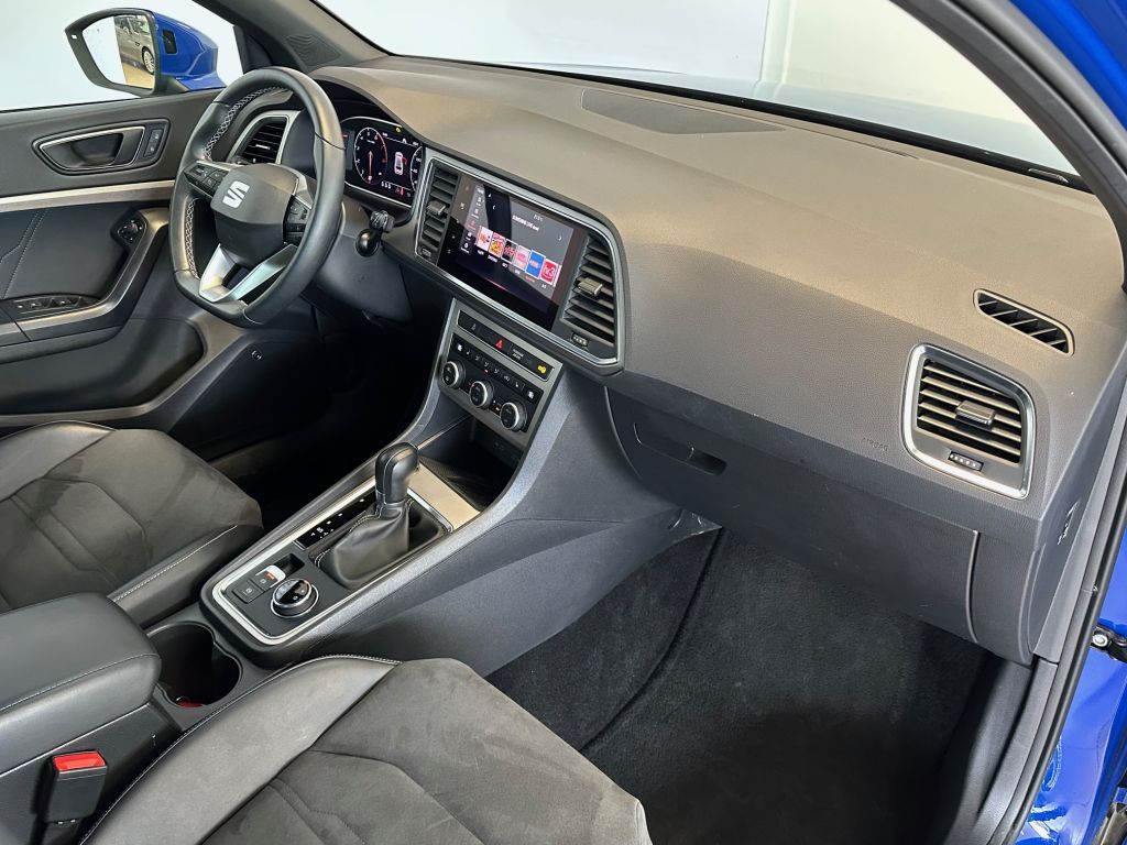 Fahrzeugabbildung SEAT Ateca 1.5 TSI ACT DSG Xperience+Carply+Virtual+