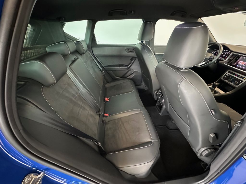 Fahrzeugabbildung SEAT Ateca 1.5 TSI ACT DSG Xperience+Carply+Virtual+