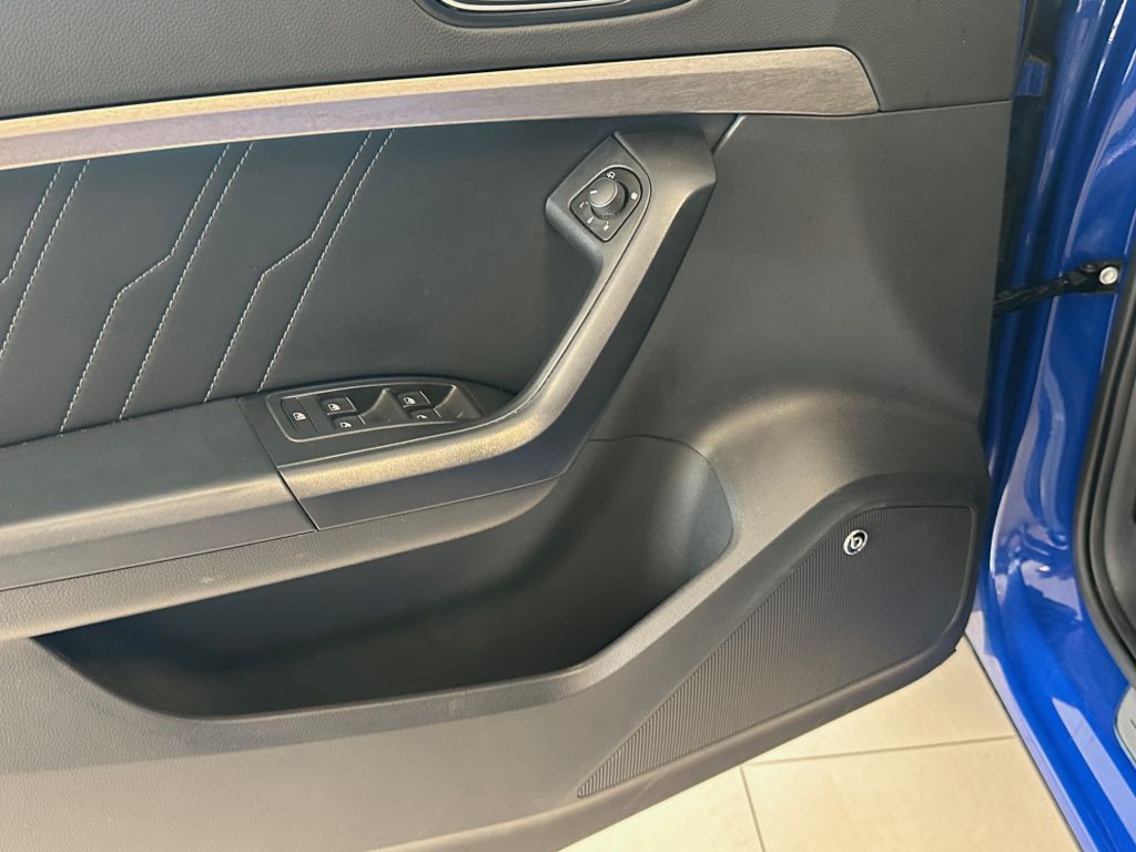 Fahrzeugabbildung SEAT Ateca 1.5 TSI ACT DSG Xperience+Carply+Virtual+