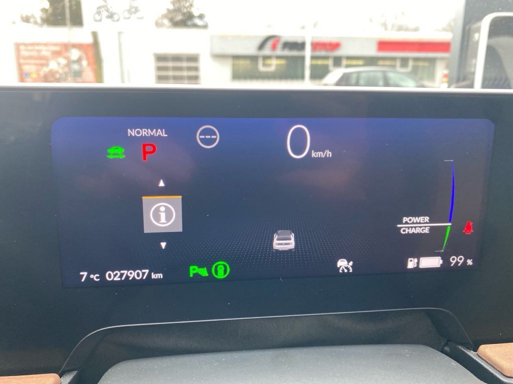 Fahrzeugabbildung Honda Honda e Advance-Paket