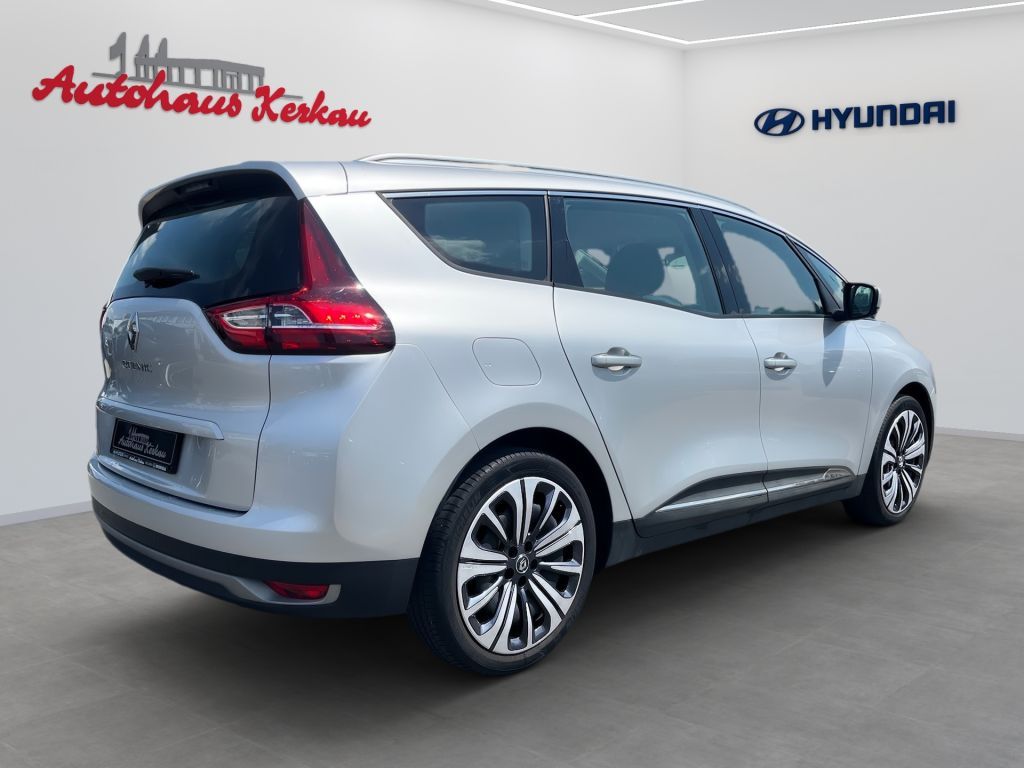 Fahrzeugabbildung Renault Grand Scenic BLUE dCi 120 BUSINESS EDITION