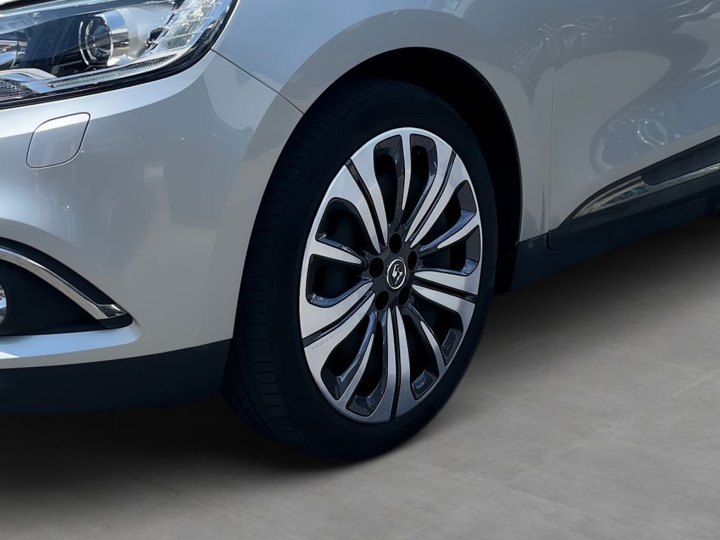 Fahrzeugabbildung Renault Grand Scenic BLUE dCi 120 BUSINESS EDITION