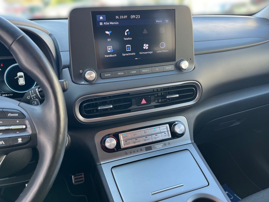 Fahrzeugabbildung Hyundai KONA EV Trend