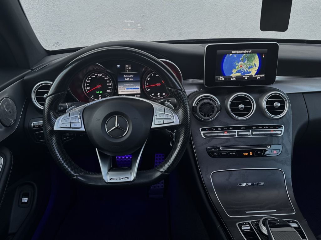 Fahrzeugabbildung Mercedes-Benz C 300 Coupe AMG Line +Night P.+HUD+ Pano+8fach b
