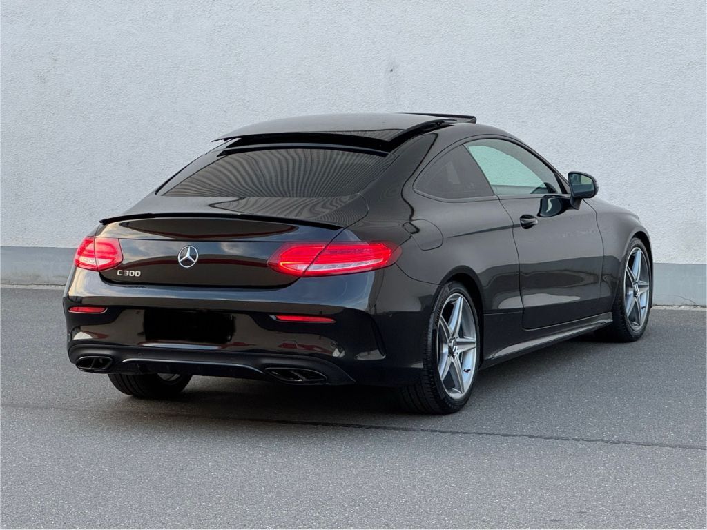 Fahrzeugabbildung Mercedes-Benz C 300 Coupe AMG Line +Night P.+HUD+ Pano+8fach b