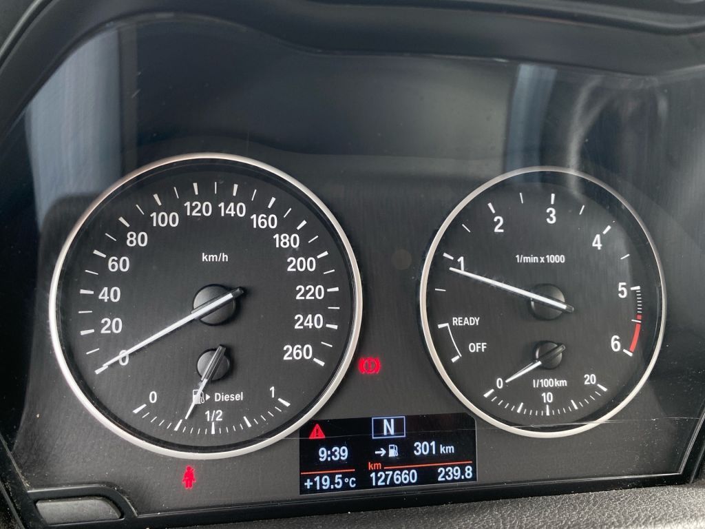 Fahrzeugabbildung BMW 218d Active Tourer Advantage+NAV+AHK+CAM+LED+