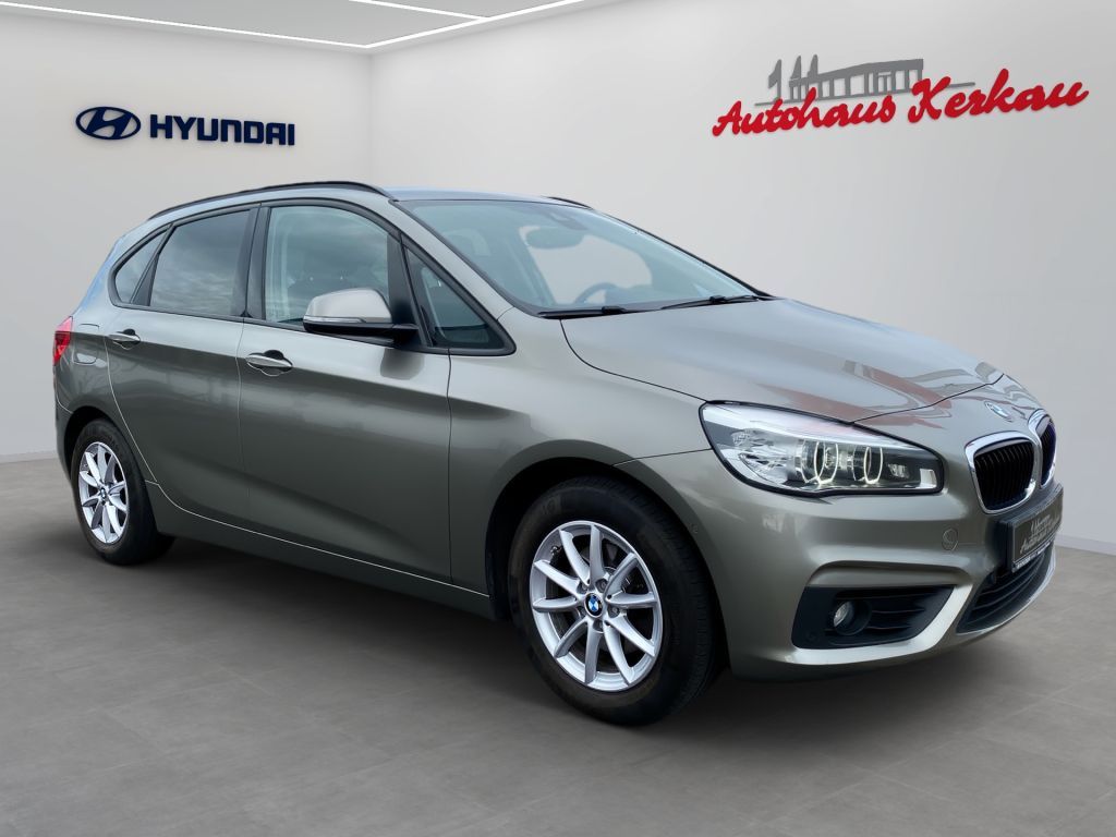 Fahrzeugabbildung BMW 218d Active Tourer Advantage+NAV+AHK+CAM+LED+