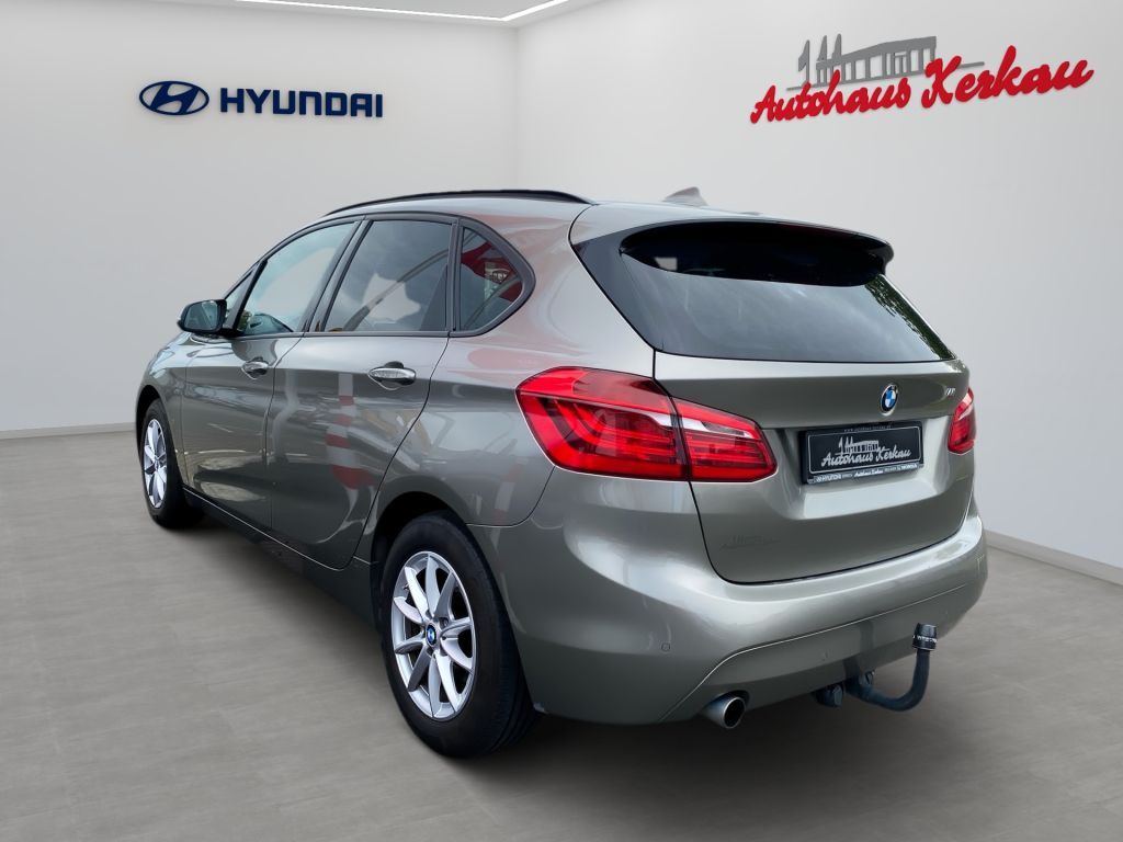 Fahrzeugabbildung BMW 218d Active Tourer Advantage+NAV+AHK+CAM+LED+