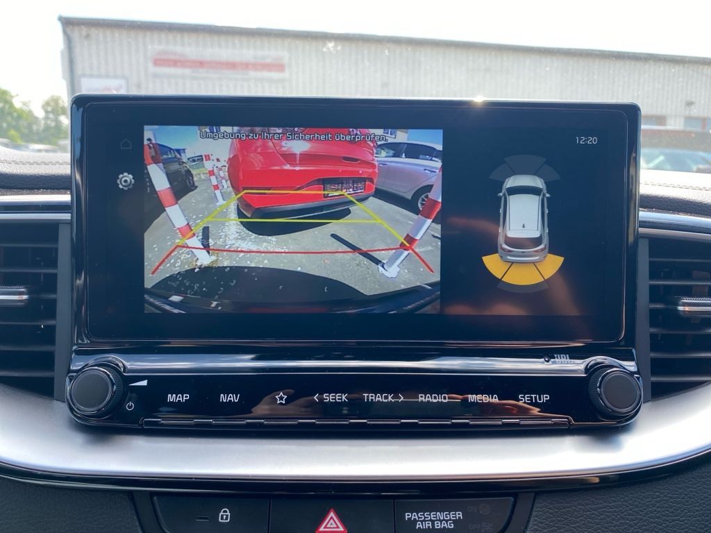 Fahrzeugabbildung Kia ProCeed 1.6 T-GDI DCT7 OPF GT +Komfort P.+ Navi