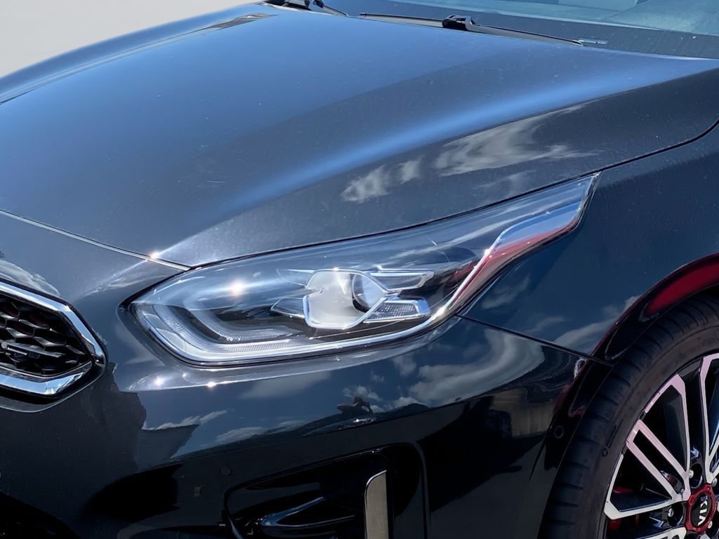 Fahrzeugabbildung Kia ProCeed 1.6 T-GDI DCT7 OPF GT +Komfort P.+ Navi