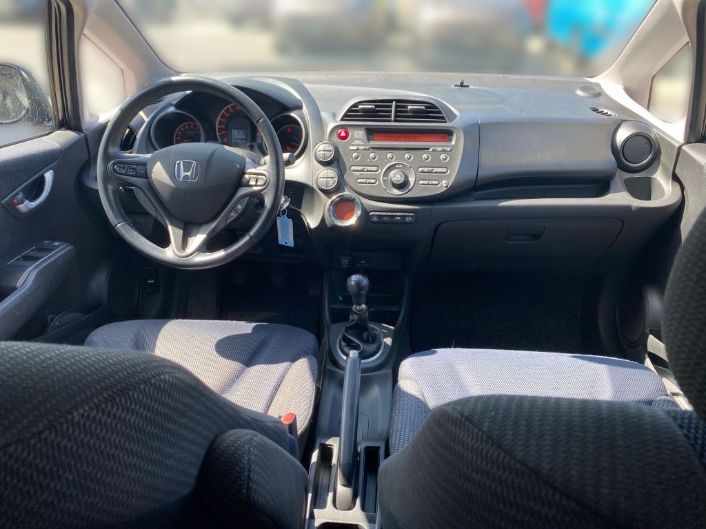 Fahrzeugabbildung Honda Jazz 1.4 i-VTEC Comfort Plus