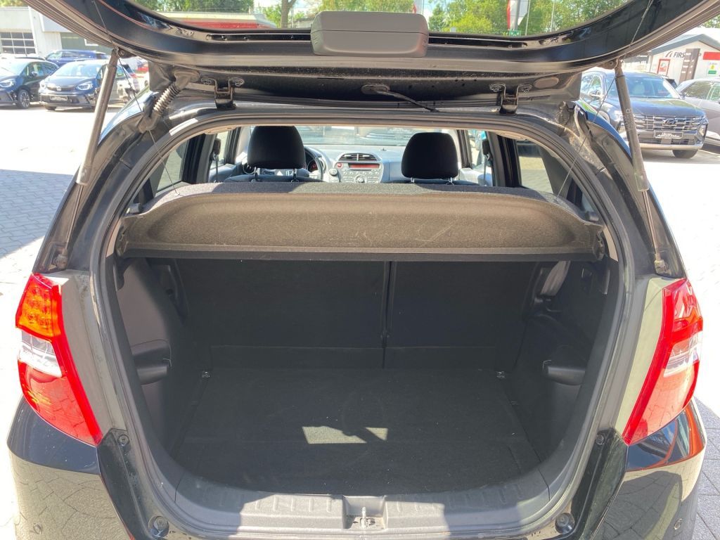 Fahrzeugabbildung Honda Jazz 1.4 i-VTEC Comfort Plus