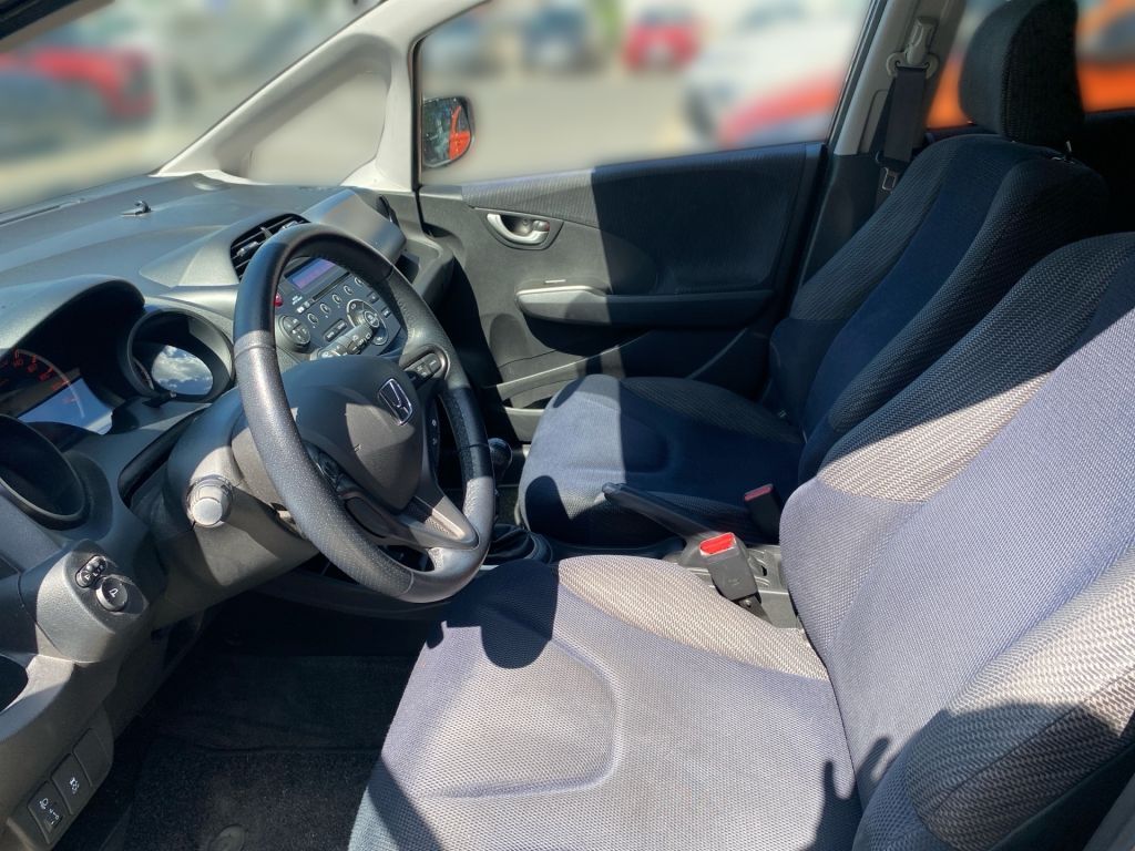 Fahrzeugabbildung Honda Jazz 1.4 i-VTEC Comfort Plus
