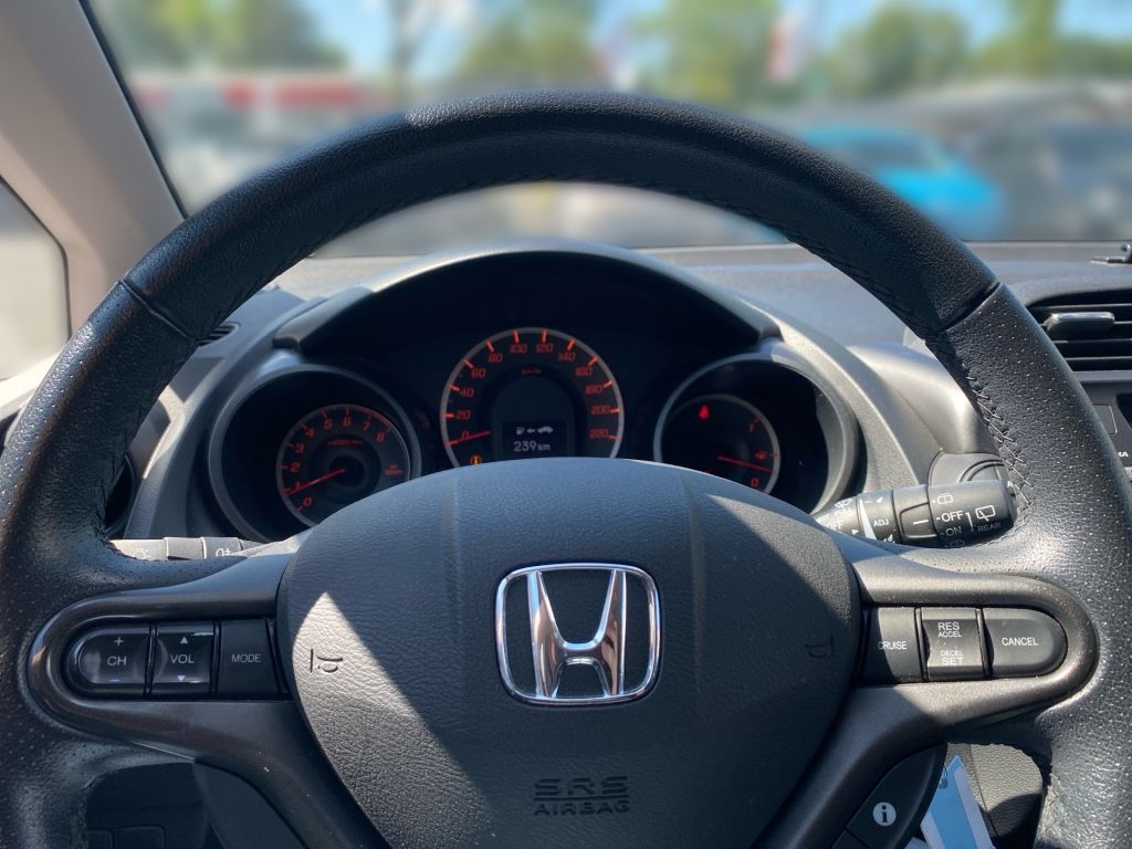 Fahrzeugabbildung Honda Jazz 1.4 i-VTEC Comfort Plus