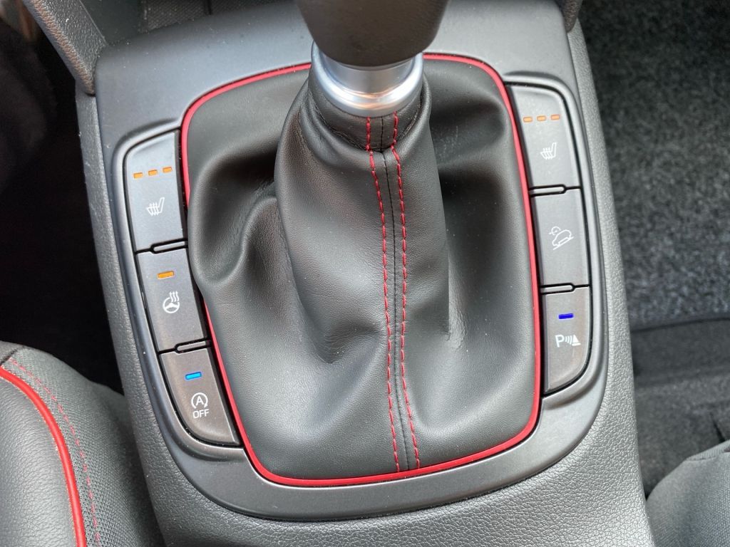 Fahrzeugabbildung Hyundai Kona 1.0 T-GDI Advantage +R.Kamera+ Apple Carpla
