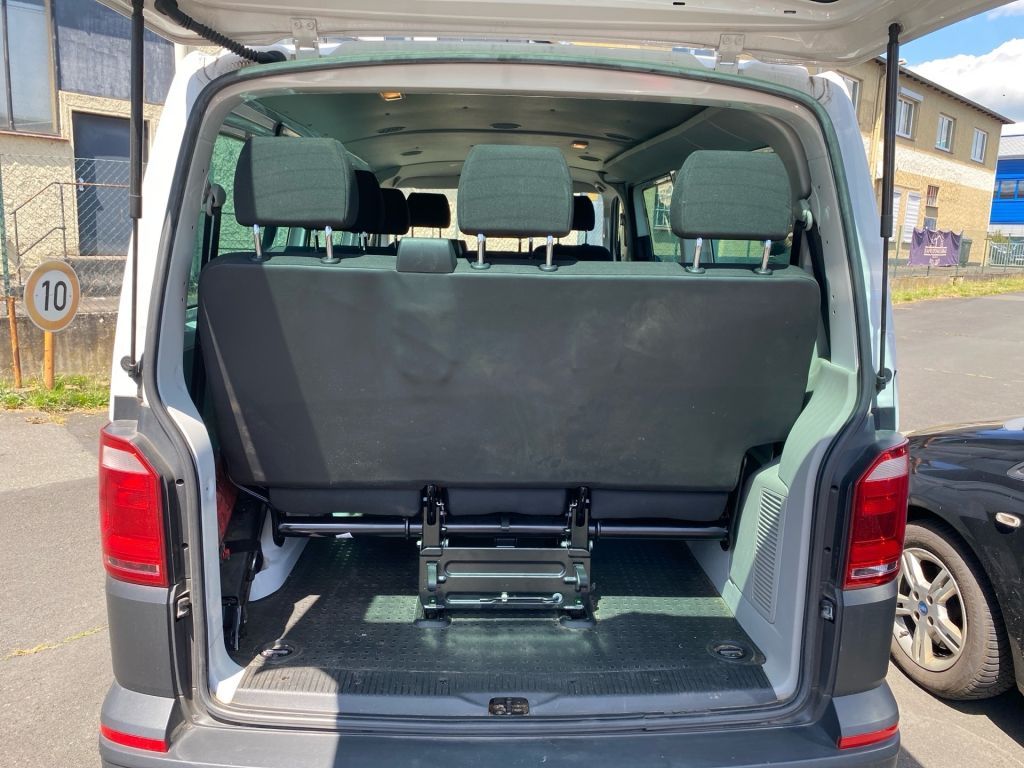 Fahrzeugabbildung Volkswagen Transporter T6 DSG Lang +9Sitzer+AHK+Standh.+8fa