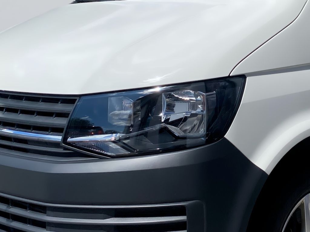 Fahrzeugabbildung Volkswagen Transporter T6 DSG Lang +9Sitzer+AHK+Standh.+8fa