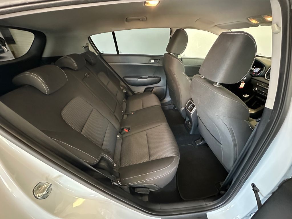 Fahrzeugabbildung Kia Sportage 1.6 GDI 2WD EDITION 7