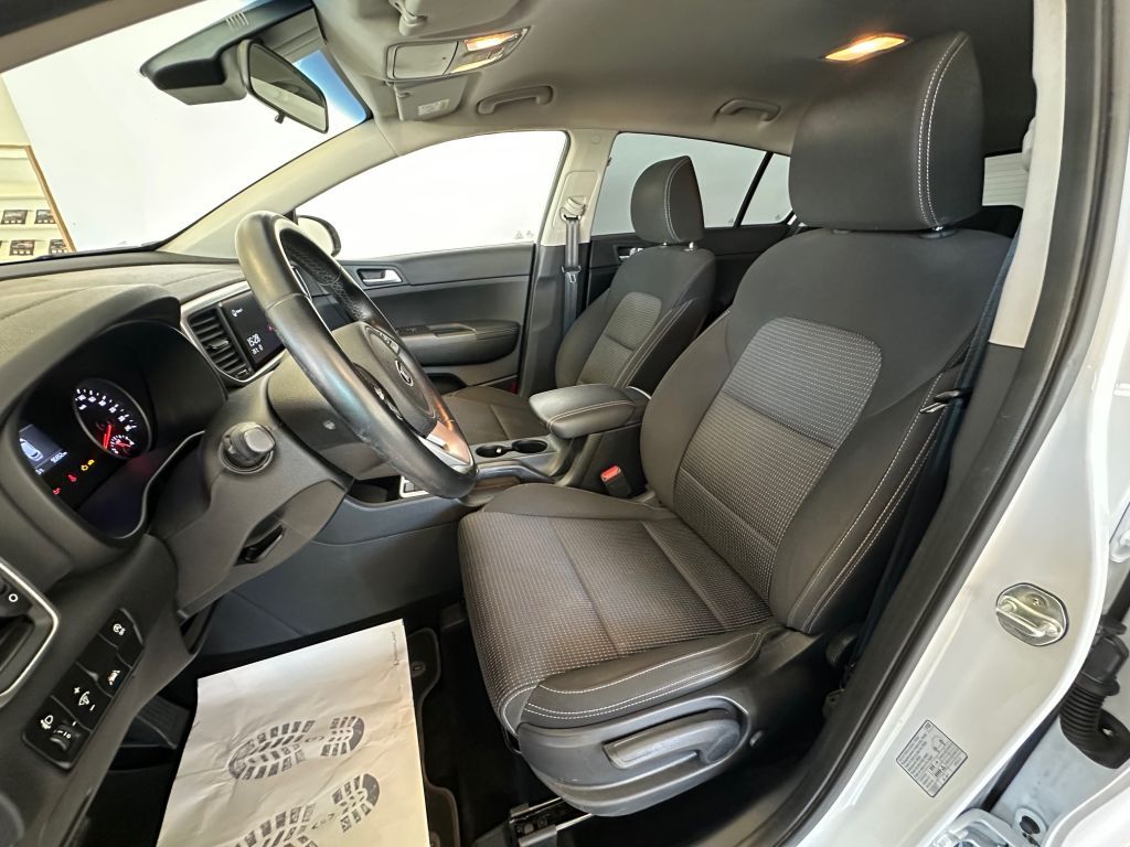 Fahrzeugabbildung Kia Sportage 1.6 GDI 2WD EDITION 7